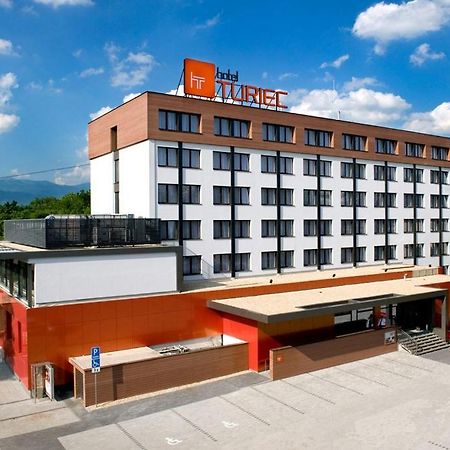 Hotel Turiec Martin Bagian luar foto