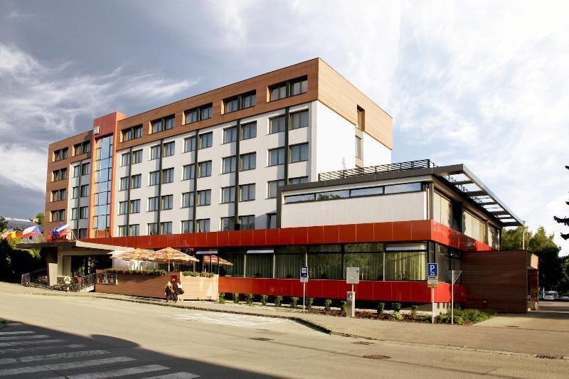 Hotel Turiec Martin Bagian luar foto