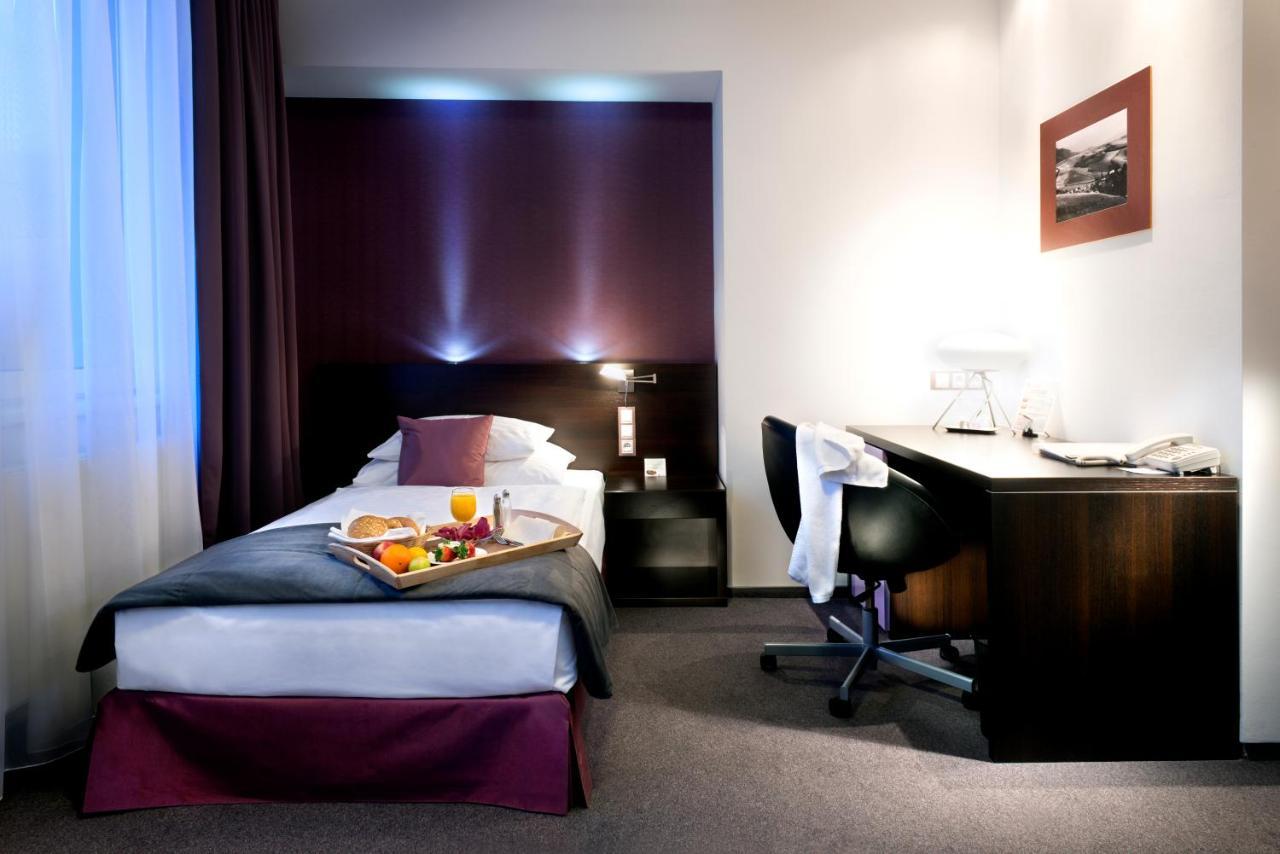 Hotel Turiec Martin Bagian luar foto