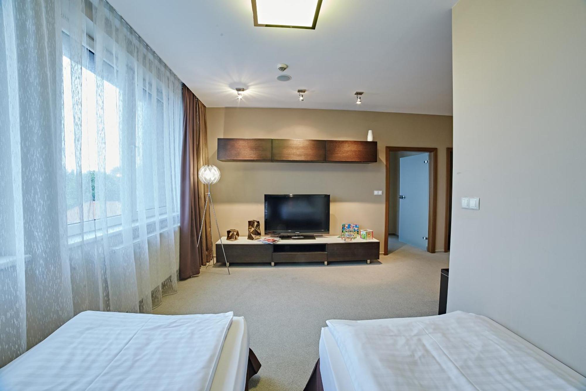 Hotel Turiec Martin Bagian luar foto