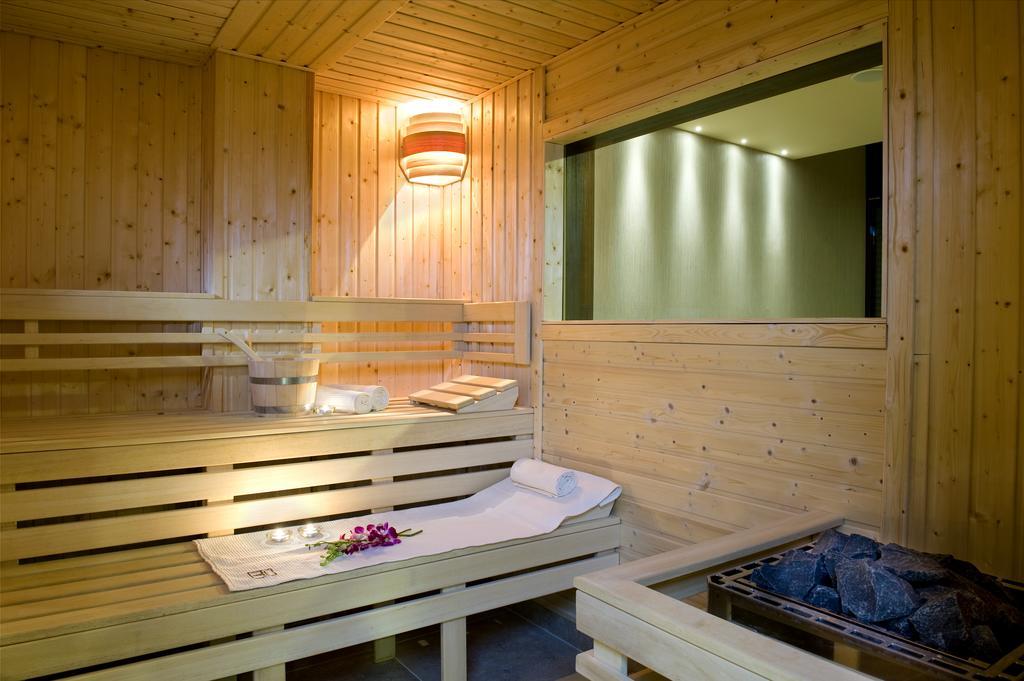 Hotel Turiec Martin Bagian luar foto